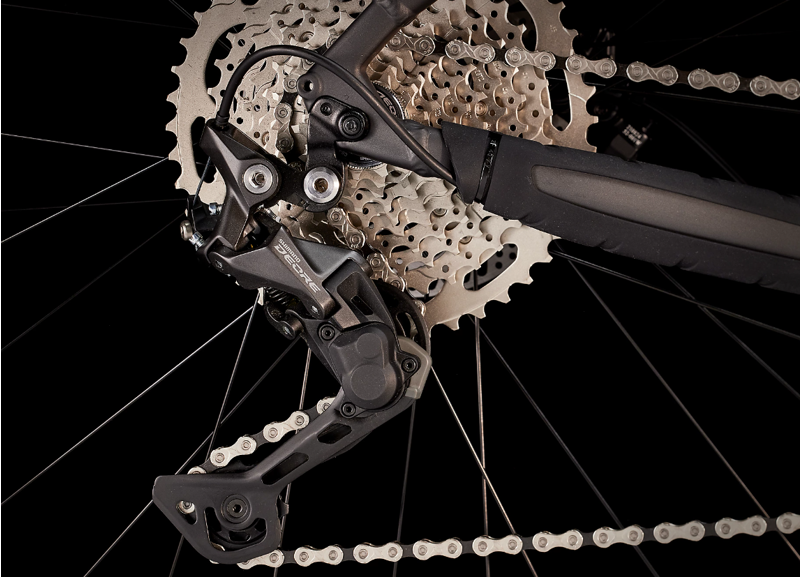 Trek Marlin 6 Gen 3 Hardtail Mountain Bike 2023 in Matte Black-7